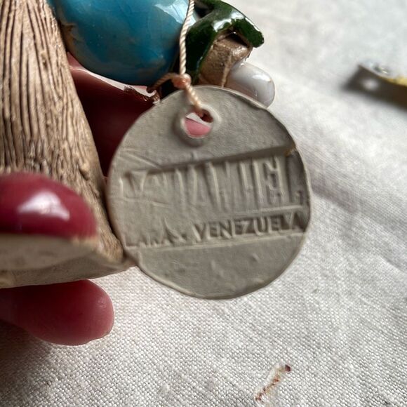 Vintage Honey Water Collectables Scarecrows stoneware  handmade - Picture 3 of 13